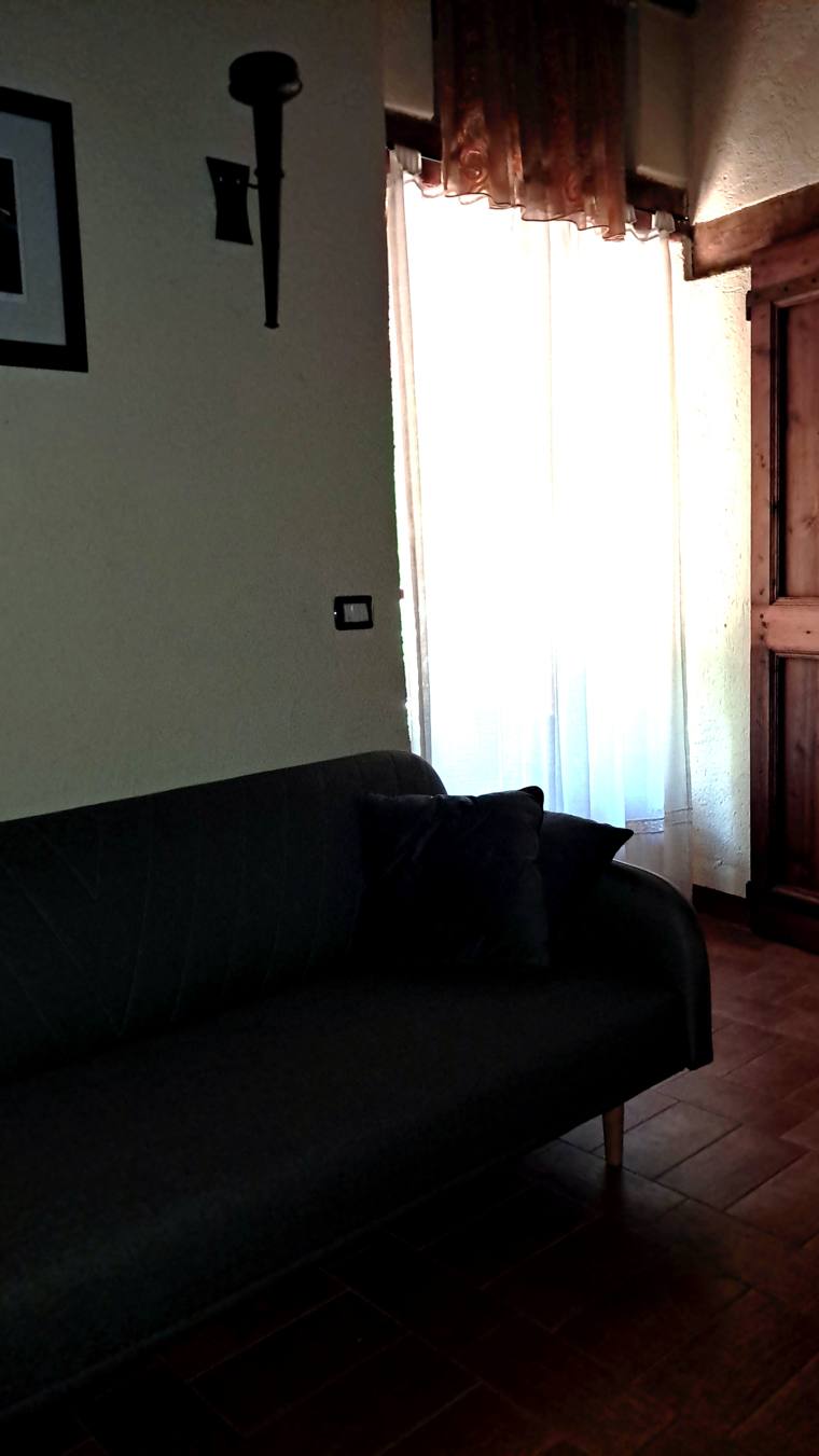 The Garden Apartment sitting room